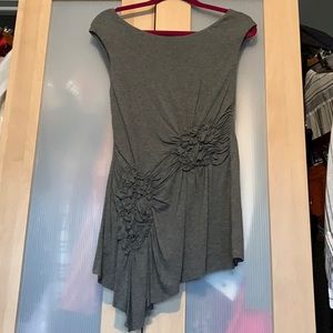 Cute Top with Flower Detail